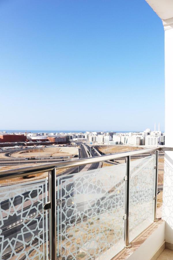 Roza Hotel Apartments Mascate Esterno foto