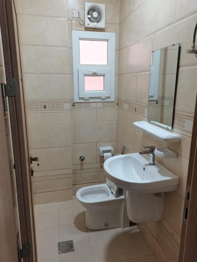 Roza Hotel Apartments Mascate Esterno foto