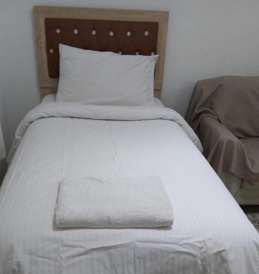 Roza Hotel Apartments Mascate Esterno foto